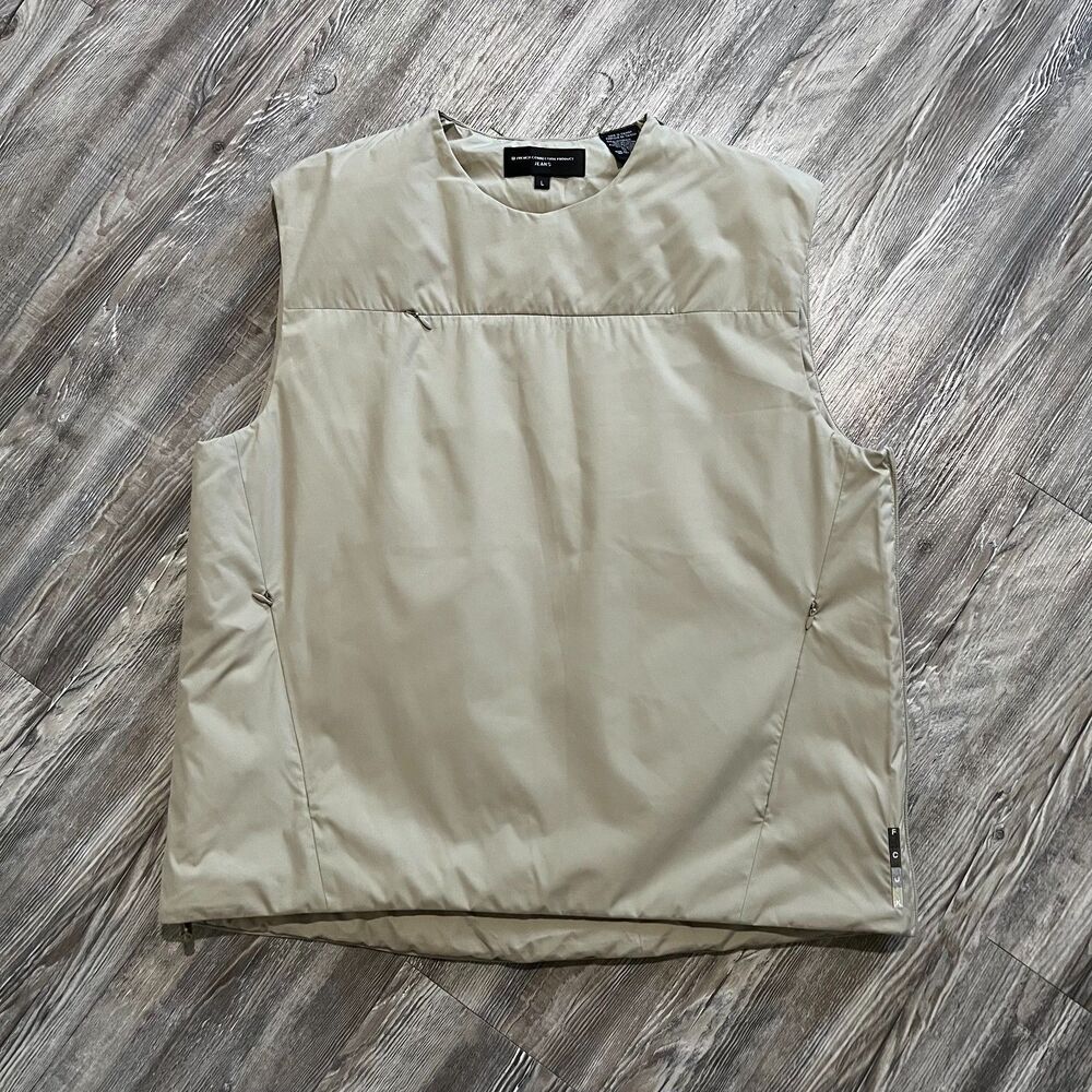 French Connection FCUK Quilted Nylon Vest Beige L